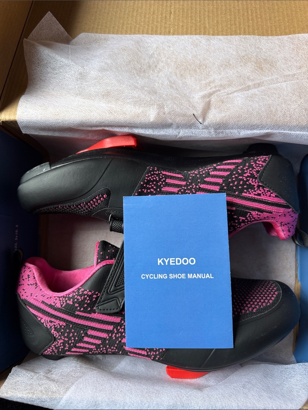 Women's Athletic Cycling Shoes in Pink and Black size 41, women’s 10
